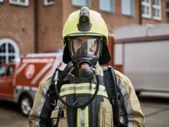 Steigende Anforderungen und volles Risiko – Traumjob Feuerwehrmann